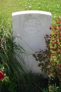 Dozinghem Military Cemetery - Dawson, John